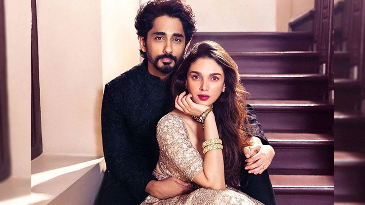 অদিতিকে ‘কুকুর’ মনে করেন স্বামী!