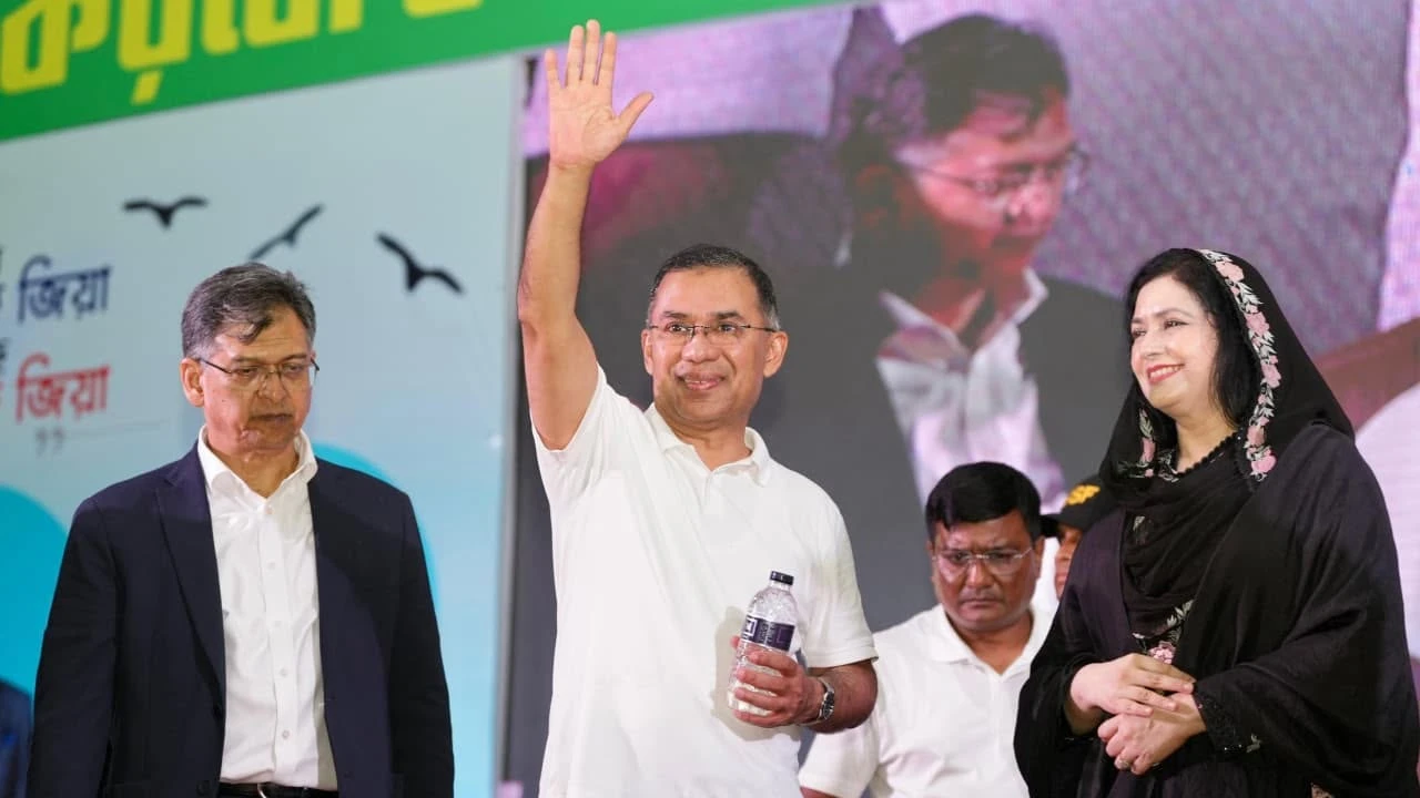 মৌলভীবাজার যাচ্ছেন প্রধানমন্ত্রী, ৩০৭ পরিবার পাচ্ছে ফ্যামিলি কার্ড