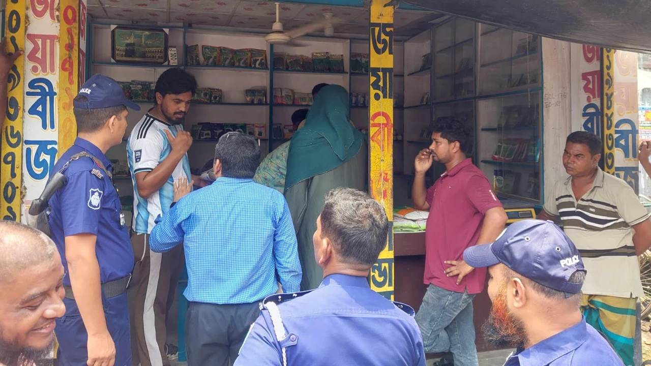 জীবননগরে ভোক্তা অধিকারের অভিযান, ৩ প্রতিষ্ঠানকে জরিমানা
