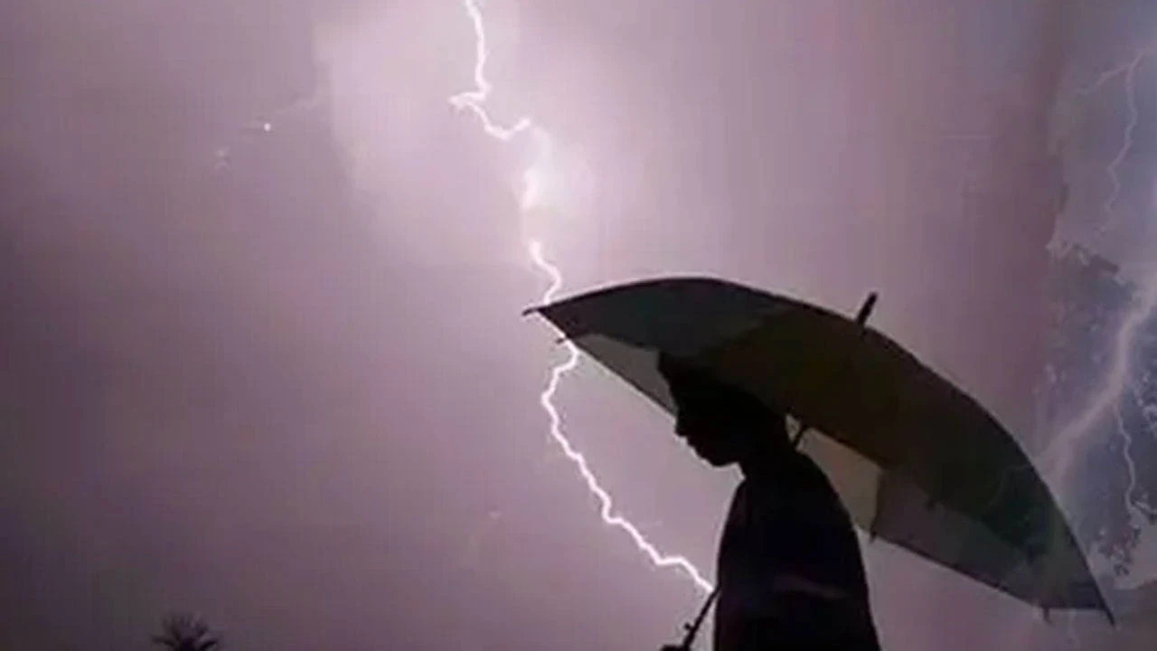 সন্ধ্যার মধ্যে ৭ জেলায় ঝড়ের পূর্বাভাস