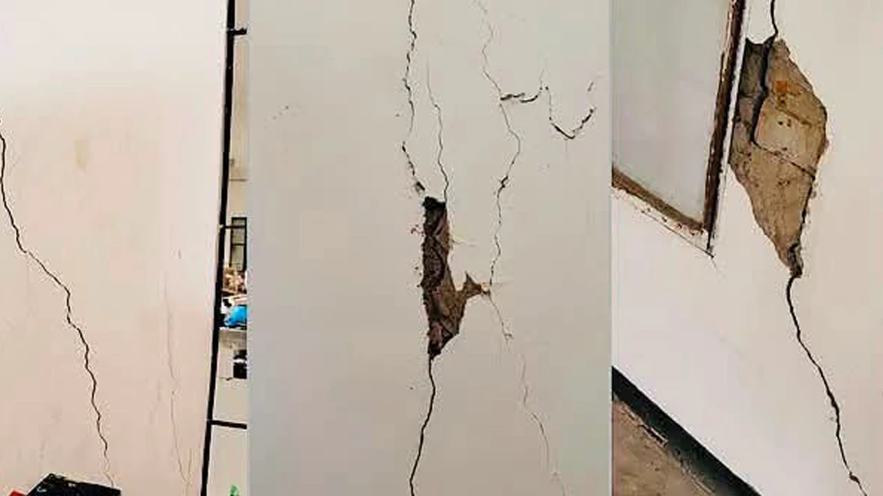 শাবিপ্রবির ছাত্রীহলে বড় ফাটল, সরিয়ে নেওয়া হলো ৩৬ শিক্ষার্থী