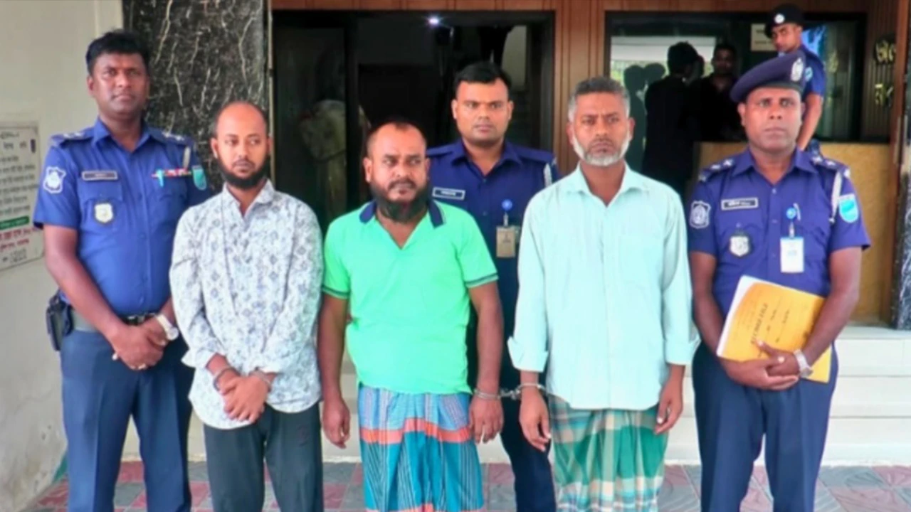 আদালত চত্বর থেকে চুরি হওয়া প্রাইভেটকার উদ্ধার, গ্রেপ্তার ৩