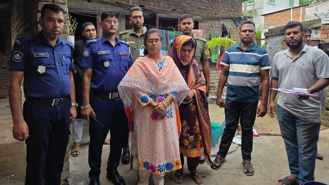 বাল্যবিবাহের আয়োজন করায় জরিমানা