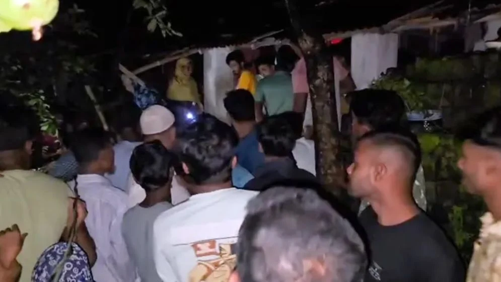 আলমারিতে মিললো নিখোঁজ শিশুর মরদেহ, গণপিটুনিতে অভিযুক্ত নারীর মৃত্যু
