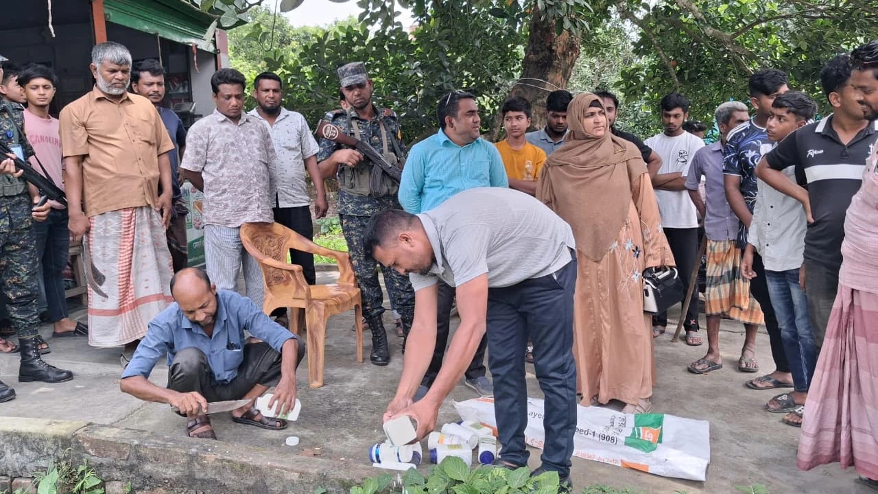 আলমডাঙ্গায় ভোক্তা অধিদপ্তরের অভিযানে চার প্রতিষ্ঠানকে জরিমানা