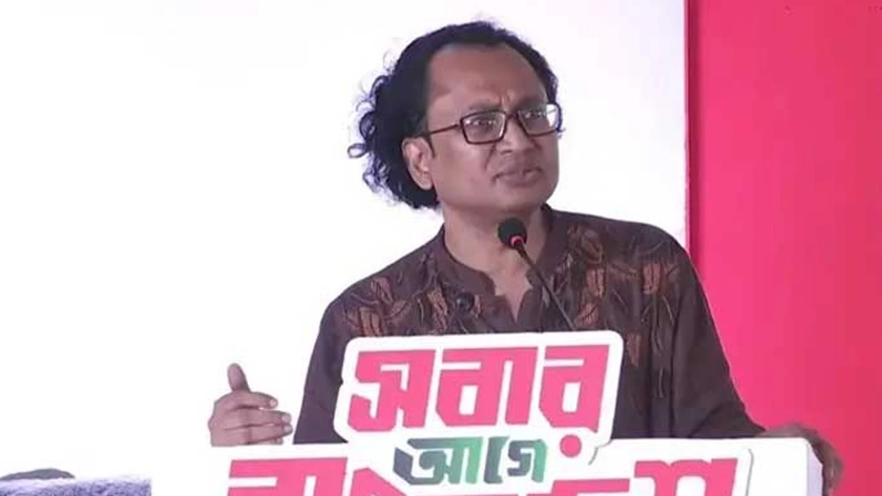 ‘শেখ হাসিনা ফ্যাসিস্ট নয়, মাফিয়া’