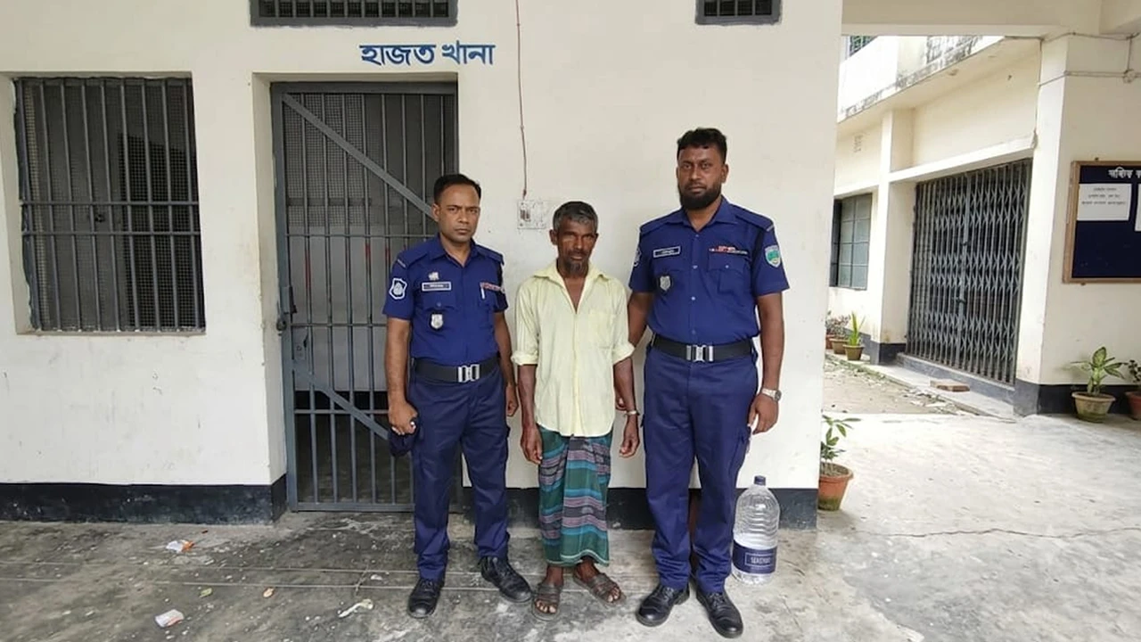 ২০ টাকার লোভে শিশু ধর্ষণ, গ্রেপ্তার ৫৫ বছরের মকছেদ