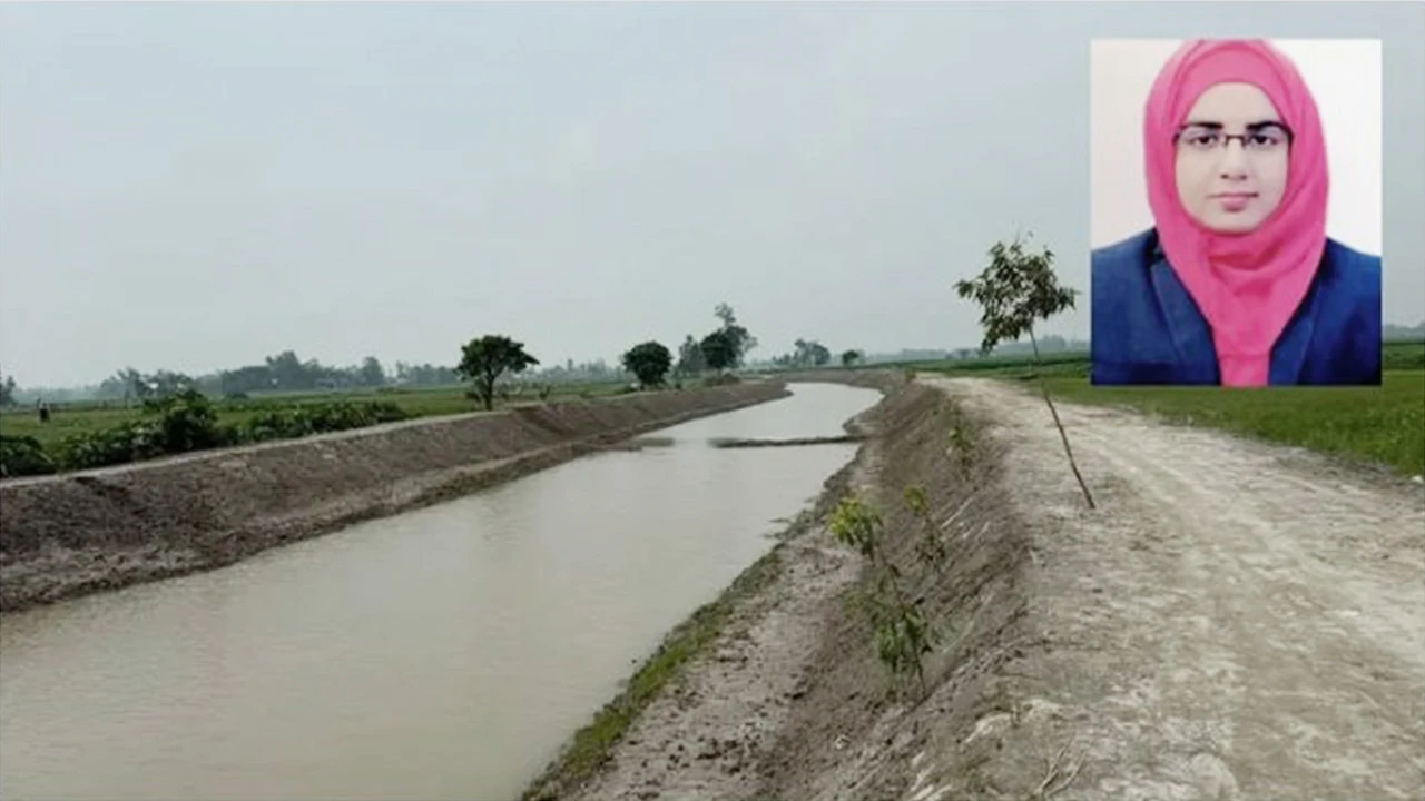 খাল খনন শেষে কোষাগারে ৬৮ লাখ টাকা ফেরত, প্রশংসায় ইউএনও