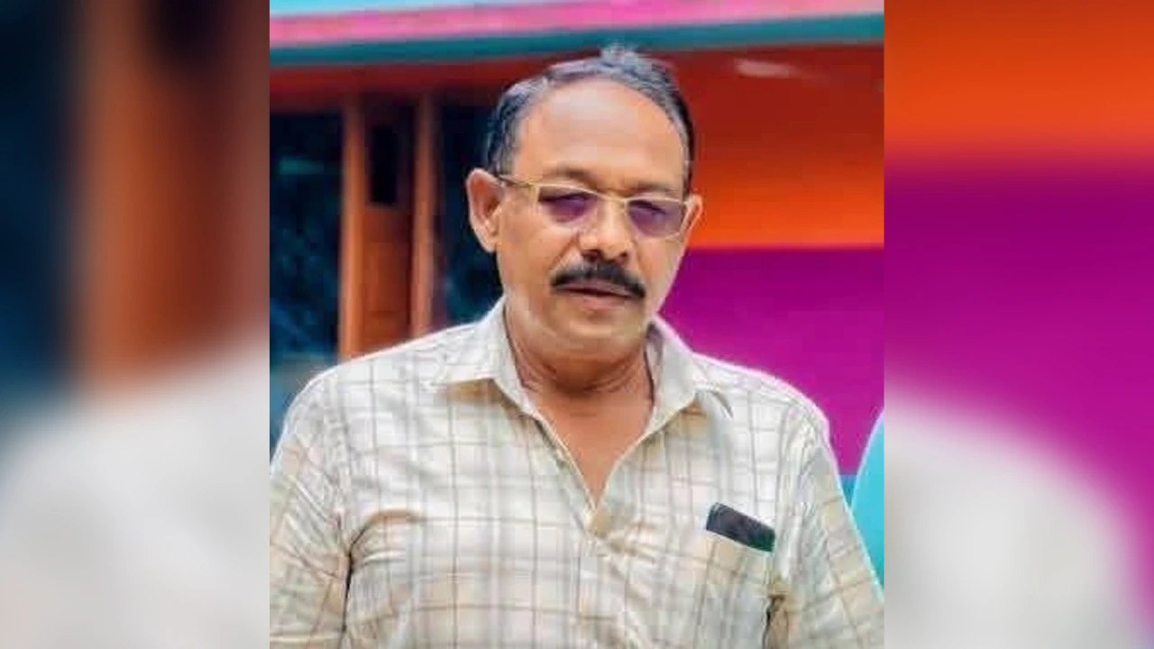 সাতক্ষীরা জেলা আওয়ামী লীগের কোষাধ্যক্ষ গ্রেপ্তার