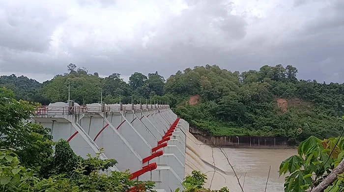 খুলে দেওয়া হলো কাপ্তাই বাঁধের ১৬ জলকপাট