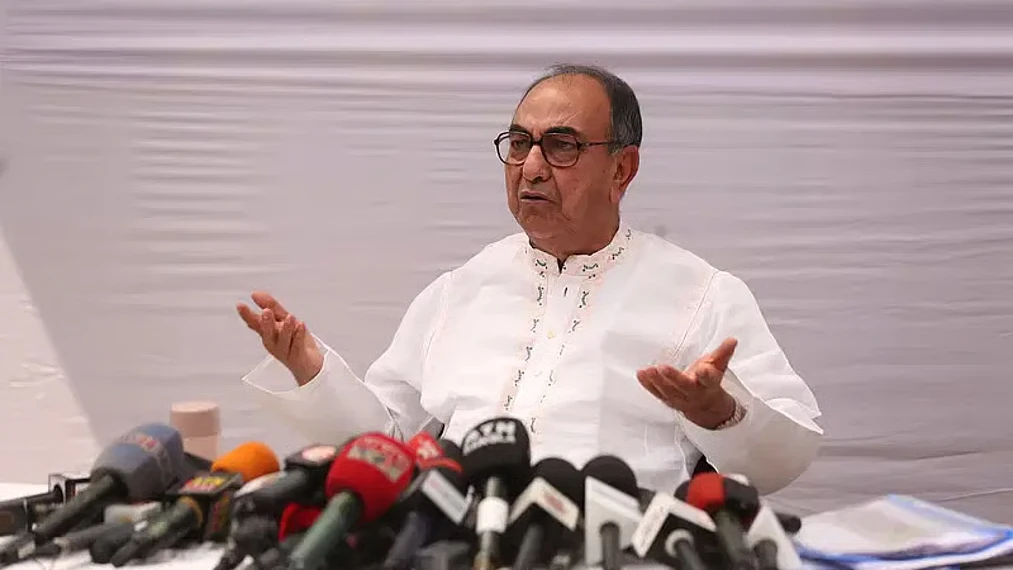 দেশের পথে মির্জা আব্বাস