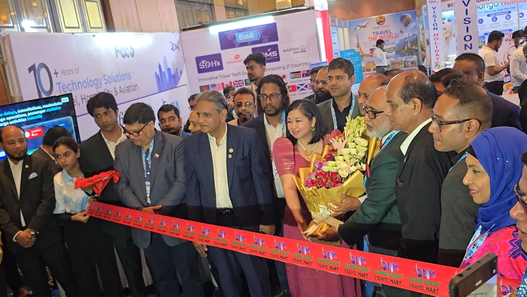 শুরু হলো বাংলাদেশ ট্রাভেল মার্ট, এক ছাদের নিচে দেশ-বিদেশের ভ্রমণসেবা