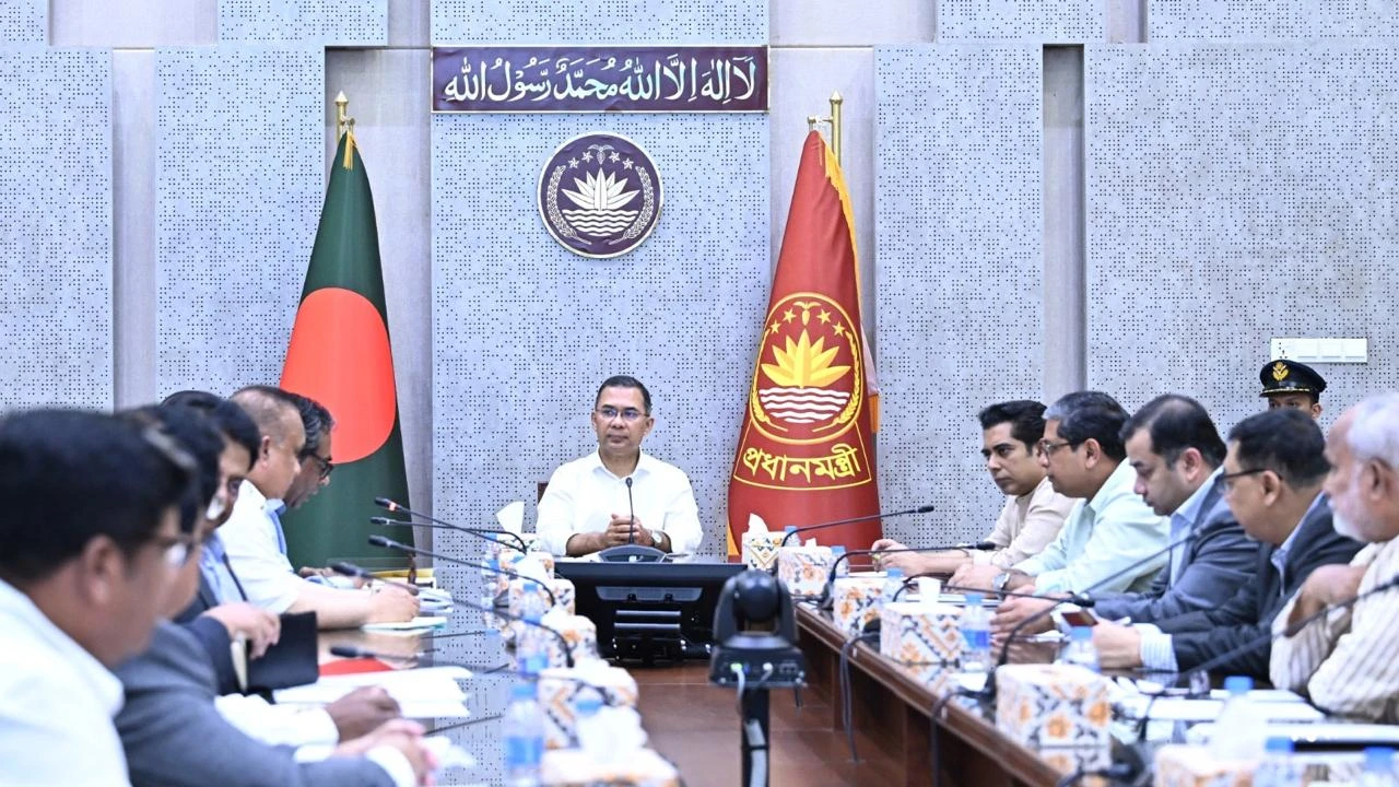ডেঙ্গু প্রতিরোধে শুরু হচ্ছে ৩ মাসব্যাপী বিশেষ পরিচ্ছন্নতা অভিযান