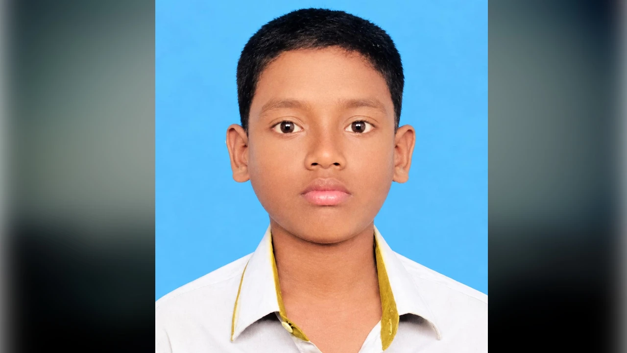 ৮ দিন ধরে কিশোর নিখোঁজ, সন্ধান চায় পরিবার