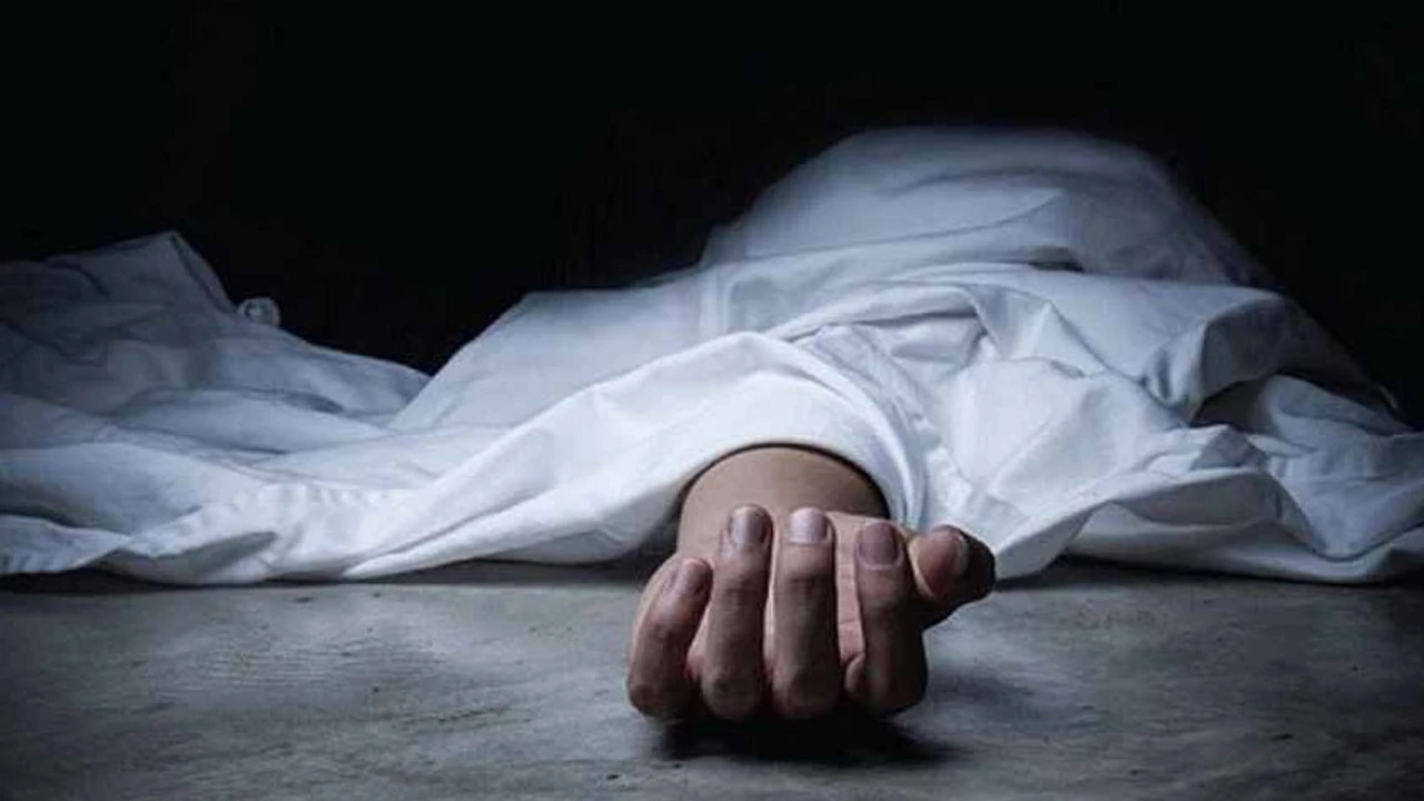 সুনামগঞ্জে ৩ শিশুকে হত্যা, হাসপাতালে ‘মাদক-জুয়া’য় আসক্ত বাবা