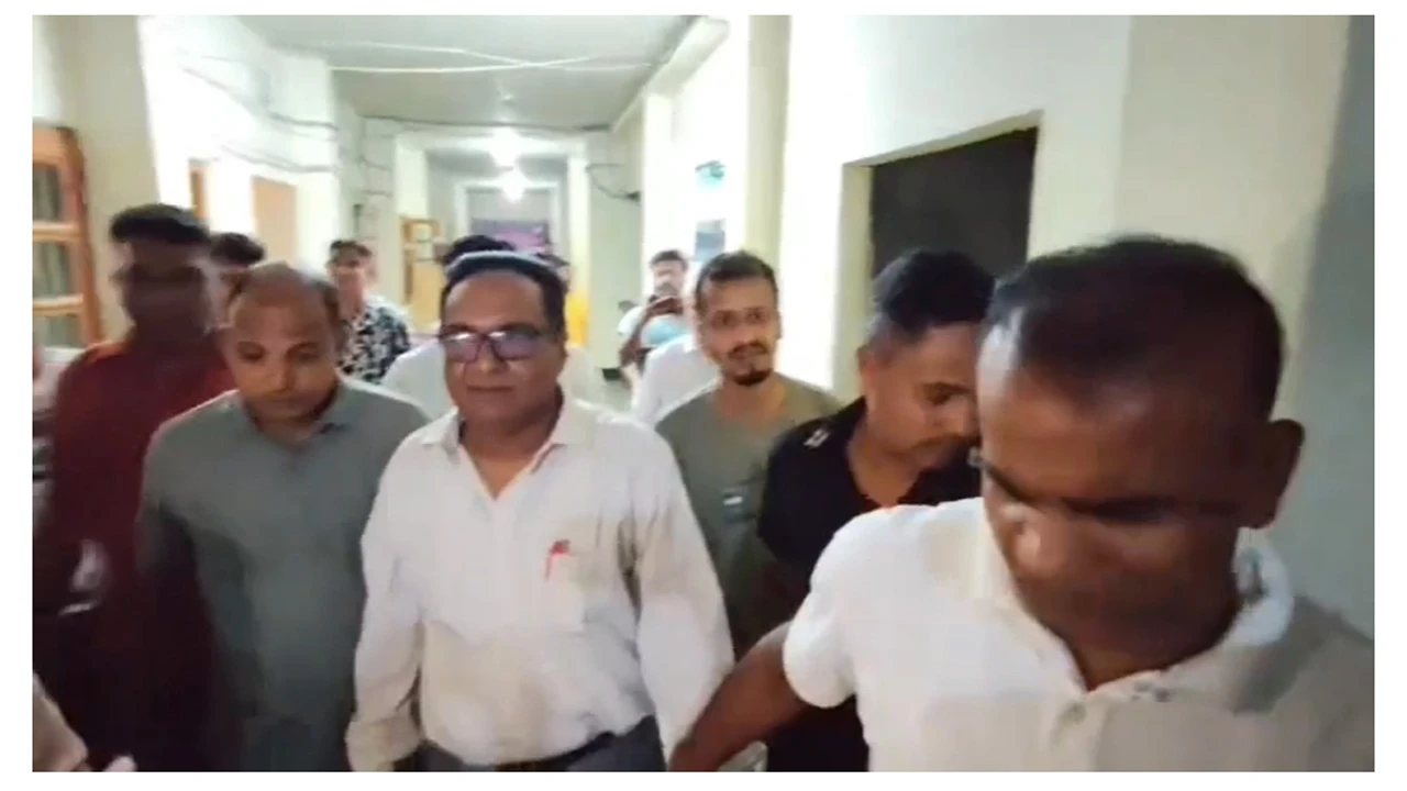 আওয়ামী লীগের সুনামগঞ্জ জেলা সহ-সভাপতি গ্রেপ্তার