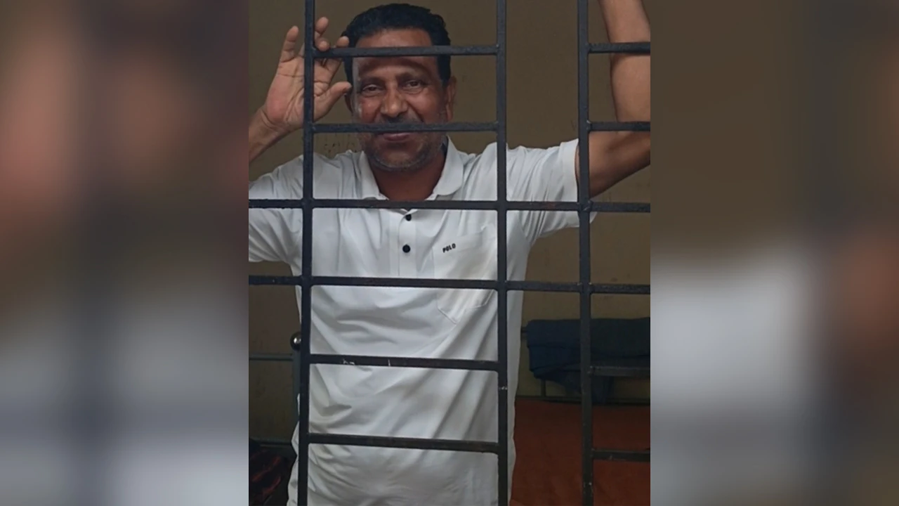লালমনিরহাটে নাশকতার পরিকল্পনায় আ.লীগ নেতা গ্রেপ্তার