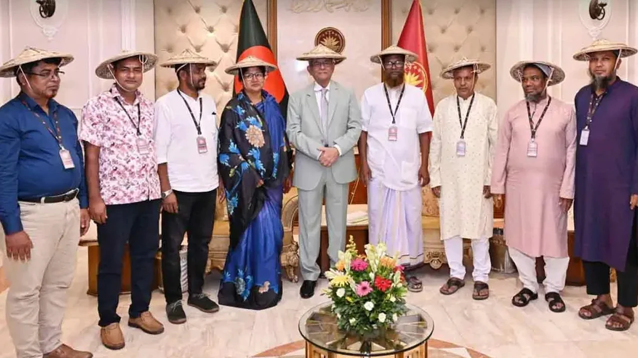 কৃষকরা হলেন দেশের আসল ও শ্রেষ্ঠ মানুষ, দেশ গড়ার যোদ্ধা: রাষ্ট্রপতি