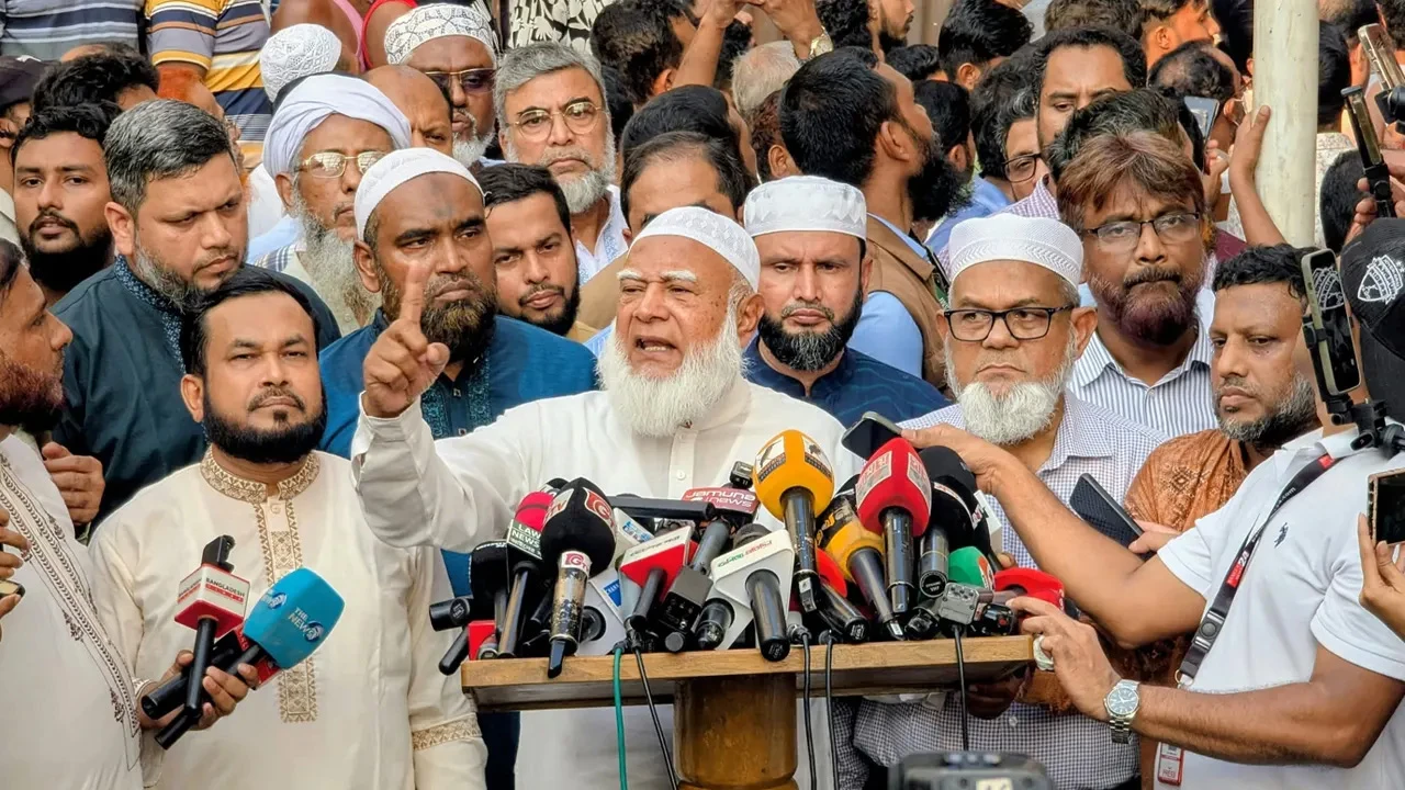 রাড্ডা পুনঃপ্রতিষ্ঠায় ৫০ লাখ টাকা অনুদান দেবে জামায়াত