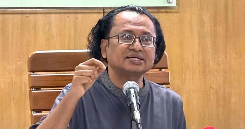 এলপিজি নির্ধারিত মূল্যে বিক্রি নিশ্চিতে ডিসিদের নির্দেশ: তথ্য উপদেষ্টা
