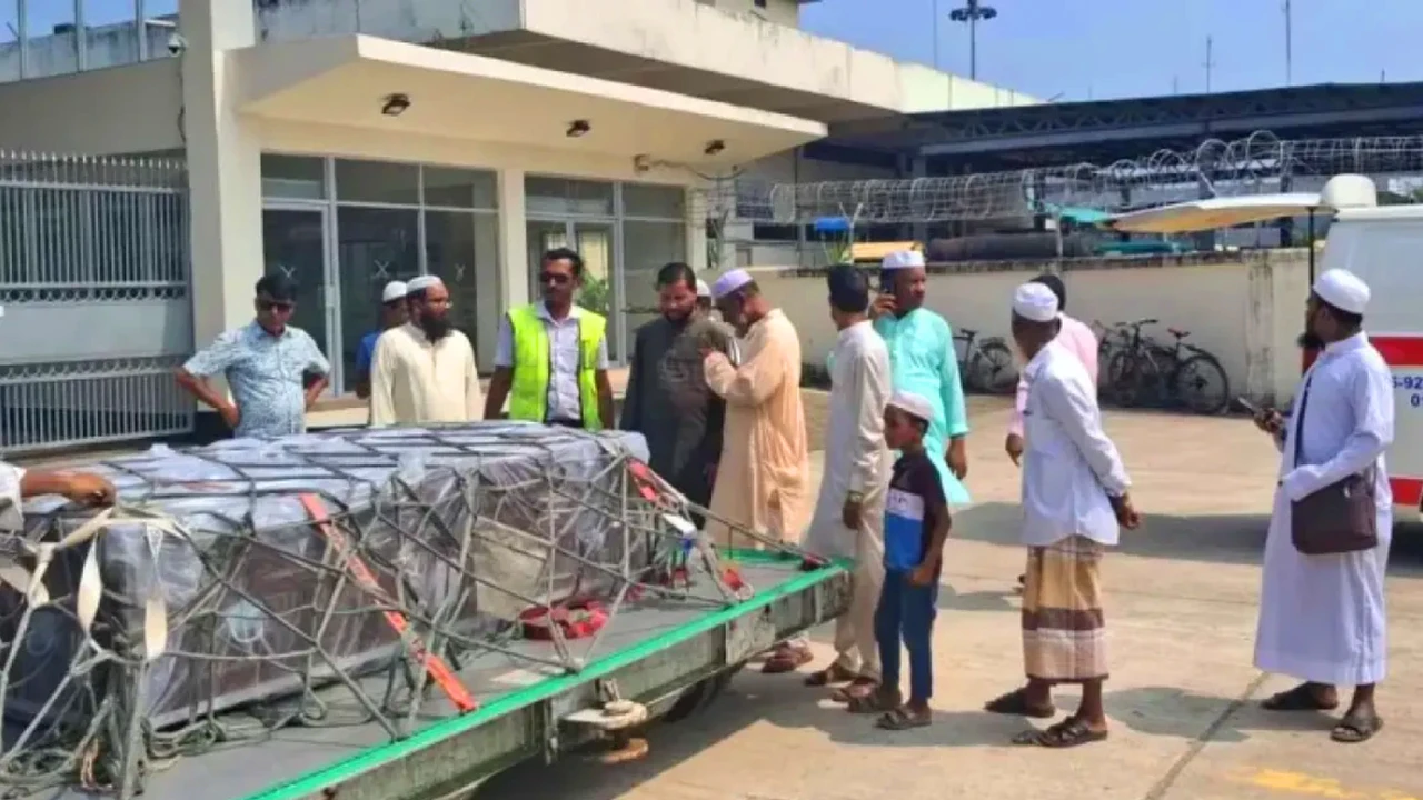 নিজ গ্রামে পৌঁছেছে সৌদি আরবে নিহত ২ প্রবাসীর মরদেহ