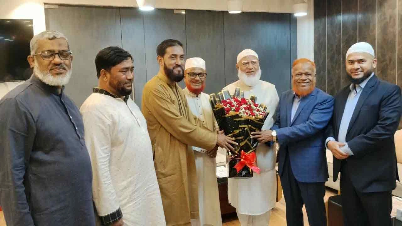 তুরস্ক সফর শেষে দেশে ফিরলেন ডা. শফিকুর রহমান