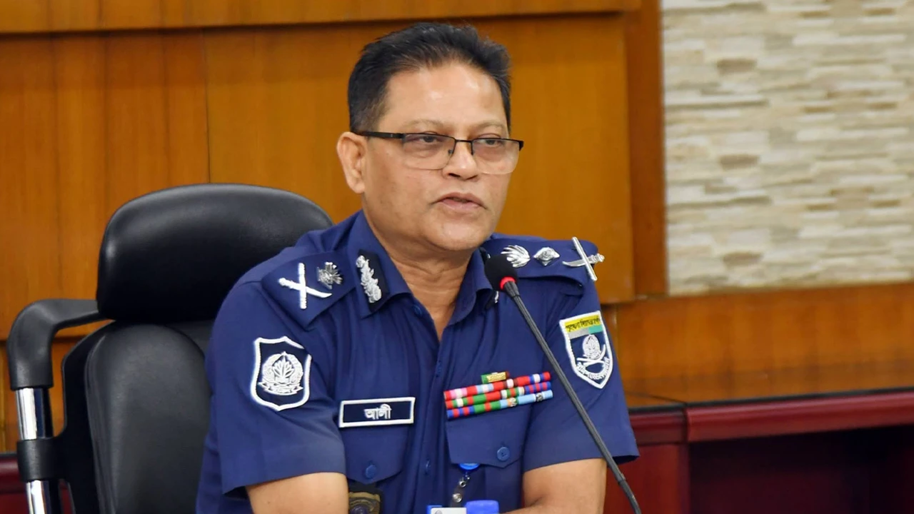 দুর্গাপূজায় পুলিশ পর্যাপ্ত নিরাপত্তা ব্যবস্থা গ্রহণ করেছে: আইজিপি