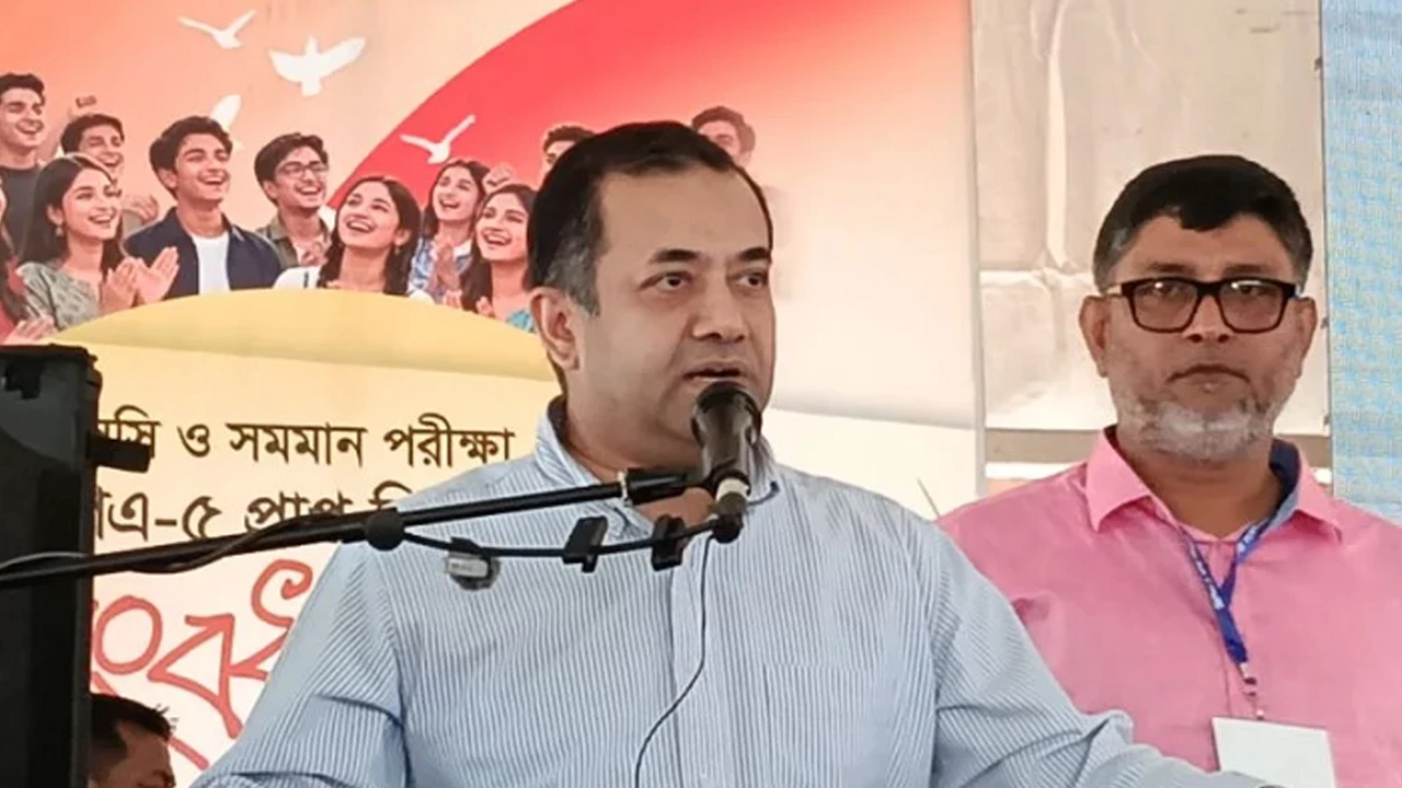 দেশের ৬৪ জেলায় তথ্য কমপ্লেক্স নির্মাণ করা হবে