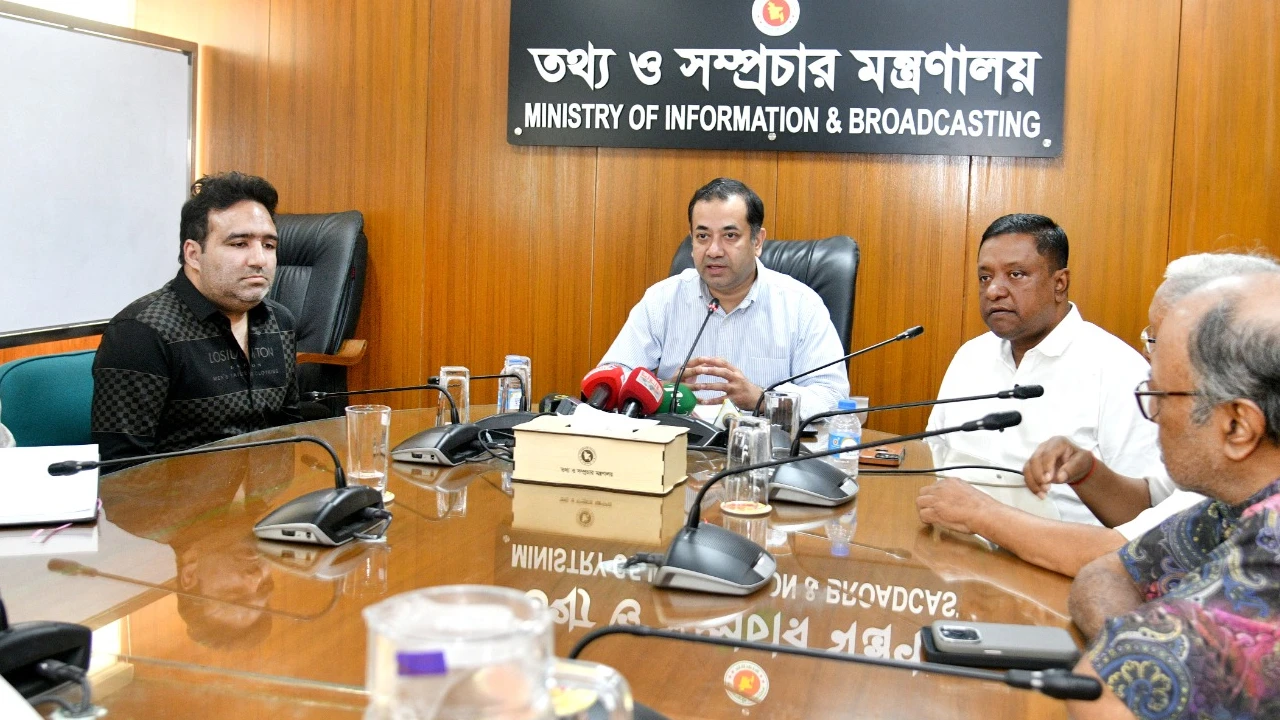সিনেমা হলের উন্নয়নে প্রয়োজনীয় পদক্ষেপ নেবে সরকার: তথ্য প্রতিমন্ত্রী