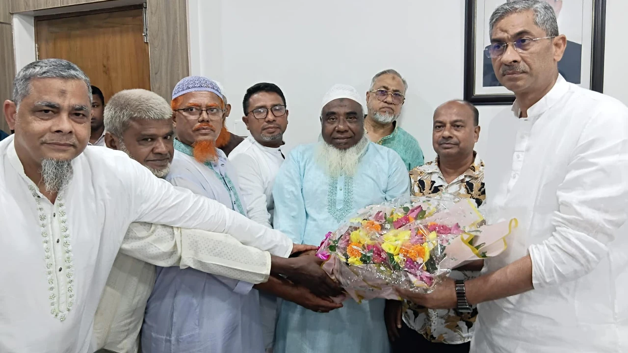 বিসিকের উন্নয়নে উদ্যোগ নেওয়ার আশ্বাস পানিসম্পদ মন্ত্রীর