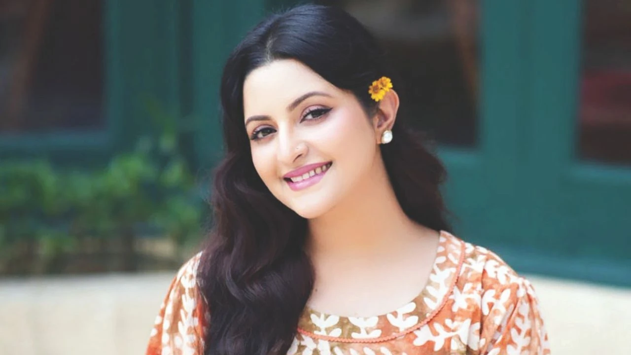 মাছরাঙার ভিডিও নিয়ে যা বললেন পরীমনি