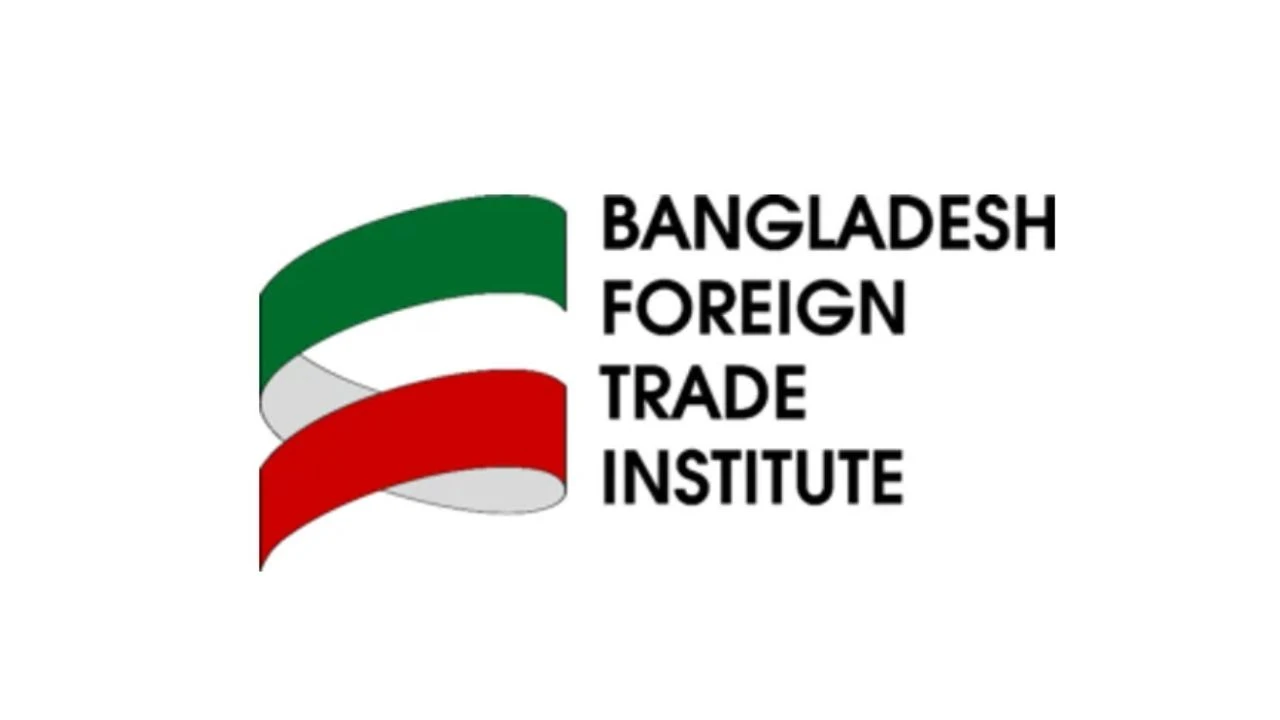 রপ্তানি আয় কমতে পারে ৫৩৮ কোটি ডলার