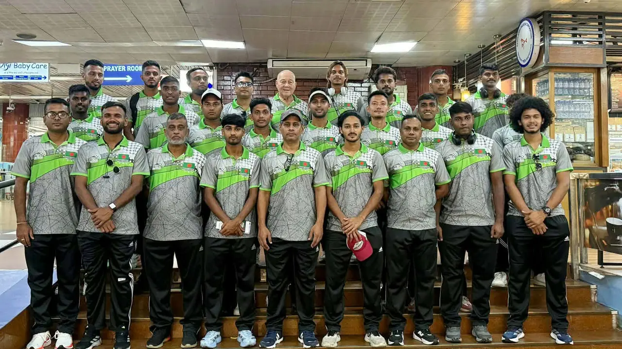 নতুন স্বপ্ন ও প্রত্যয় হকি দলের