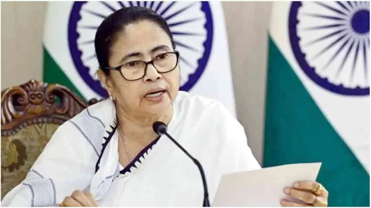 বুথফেরত জরিপ প্রত্যাখ্যান মমতার, রেকর্ড জয়ের বিষয়ে আশাবাদী তৃণমূল