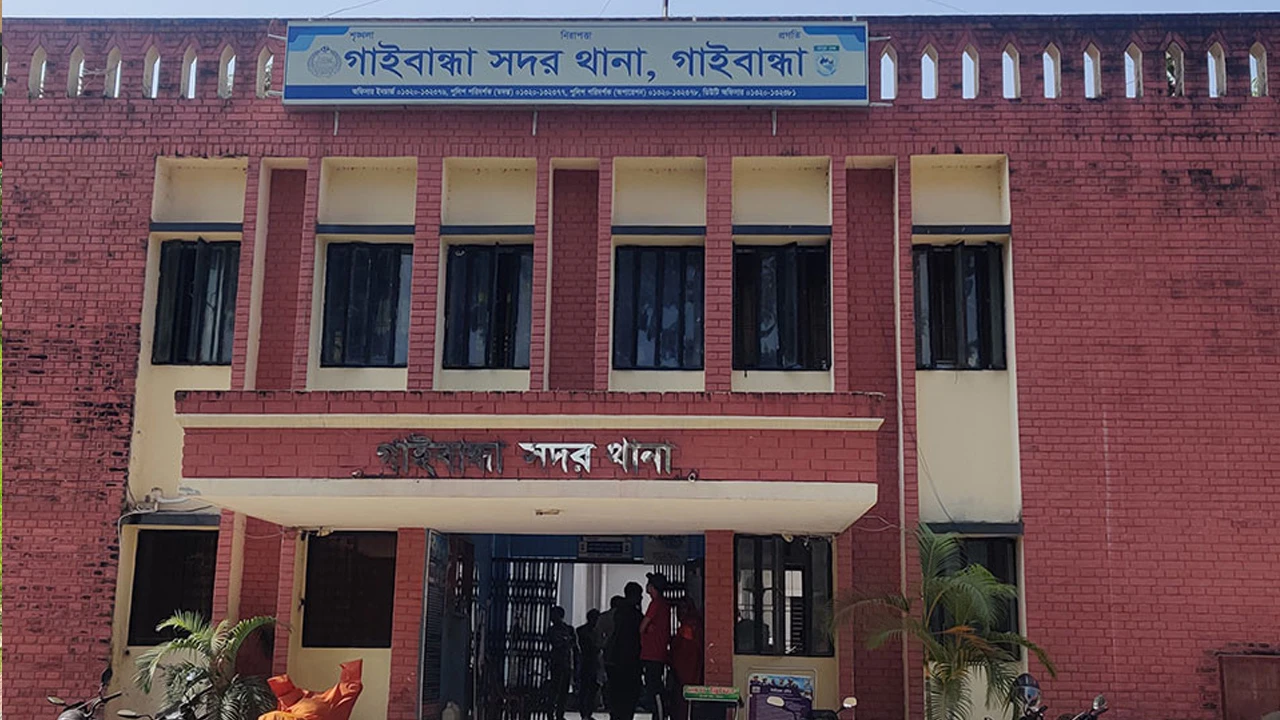 রেস্টুরেন্টে শিশু ধর্ষণের অভিযোগে ম্যানেজার আটক