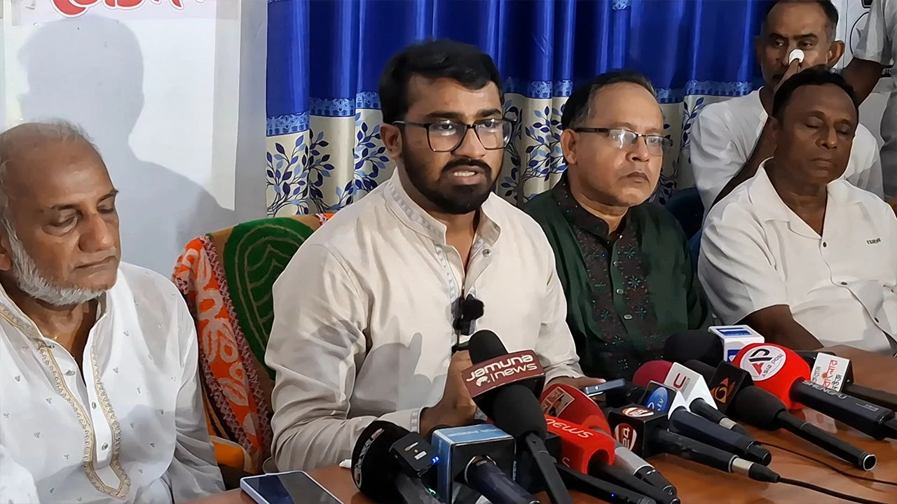 আওয়ামী লীগ দেশকে ভারতের করদরাজ্য বানিয়েছিল বলে দেশ চীনের মতো উন্নত হয়নি