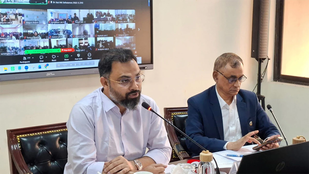 দেশজুড়ে ফ্রিল্যান্সিং কোর্সের উদ্বোধন করলেন ক্রীড়া প্রতিমন্ত্রী