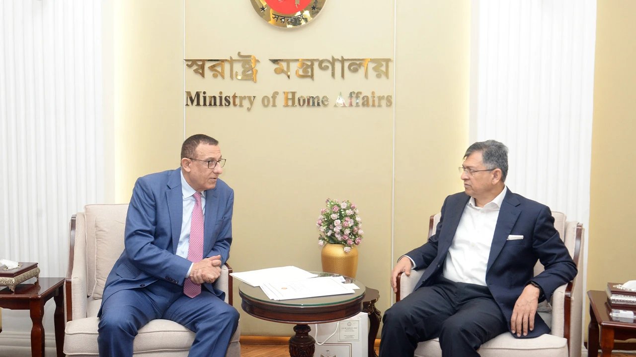 বাংলাদেশবিরোধী অপপ্রচার কঠোরভাবে দমন করা হবে: স্বরাষ্ট্রমন্ত্রী
