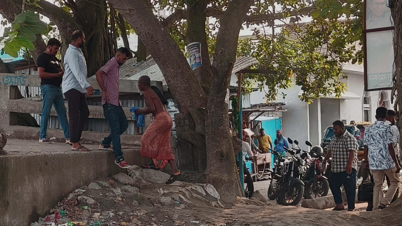 ৭০০ মিটারের অবহেলায় থমকে আছে নদীতীর পর্যটন সম্ভাবনা