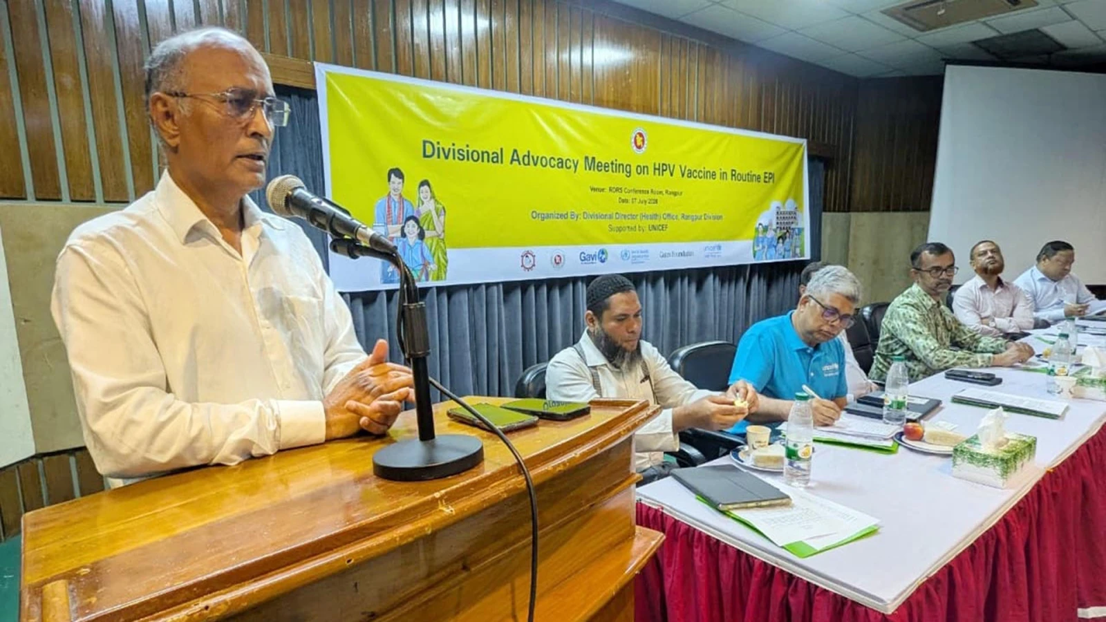 জরায়ুমুখ ক্যান্সার প্রতিরোধে ২ লাখের বেশি কিশোরী পাবে ভ্যাকসিন