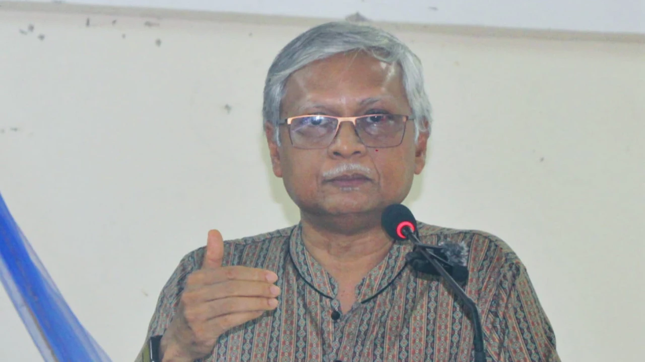 গণঅভ্যুত্থান শতভাগ সফল হয়েছে: ড. সালেহ নকীব