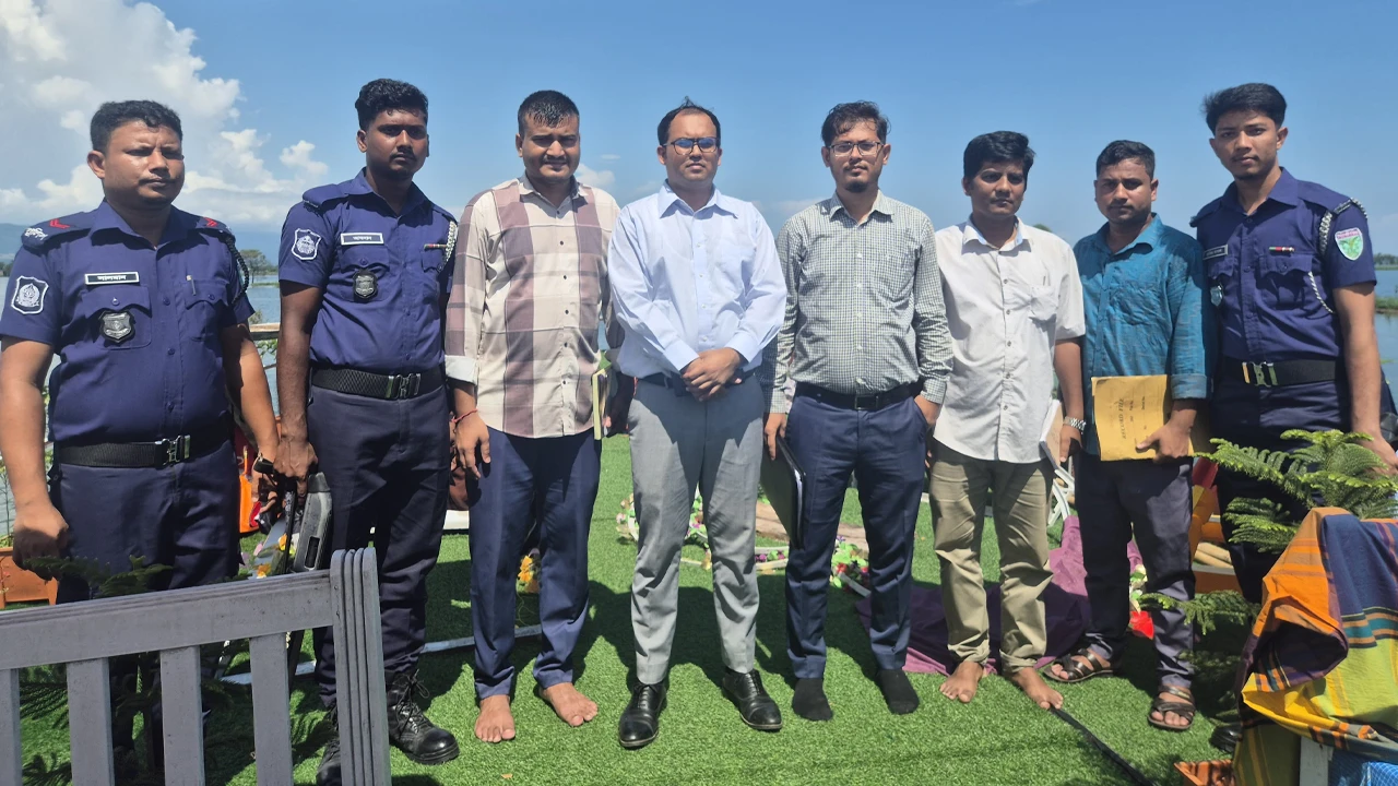 টাঙ্গুয়ার হাওরে ৩ হাউসবোটকে জরিমানা