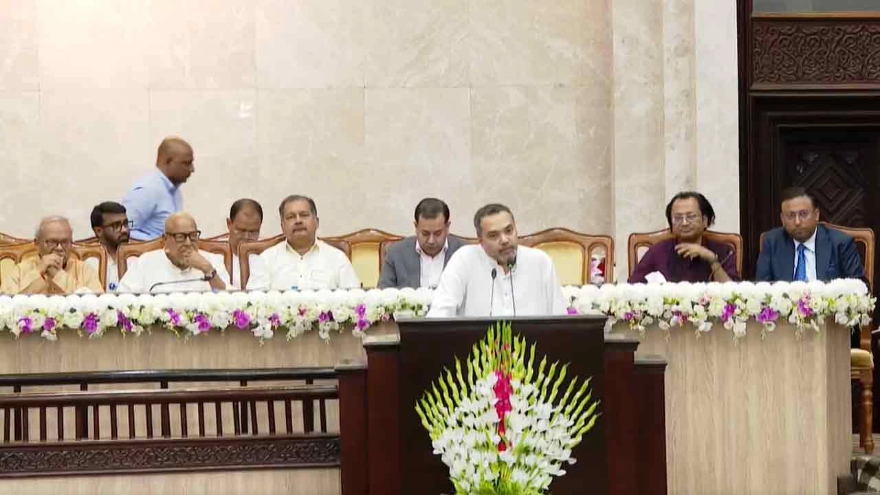 সরকারের ১৮০ দিন: মতবিনিময় সভা শুরু