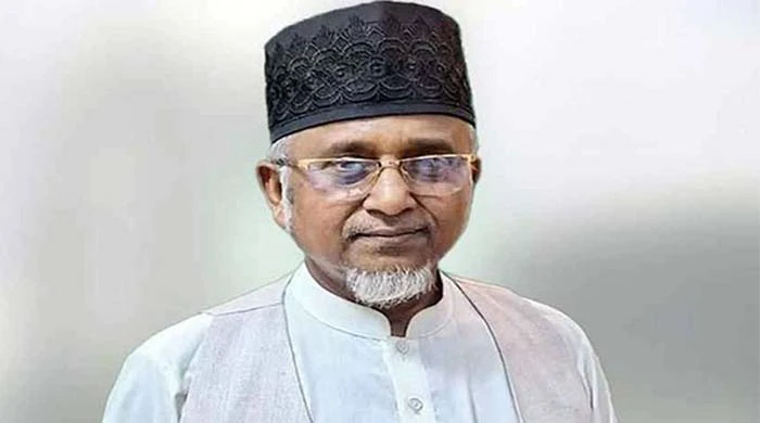 এবার সংসদীয় কমিটি থেকেও বাদ পড়লেন গাজী নজরুল