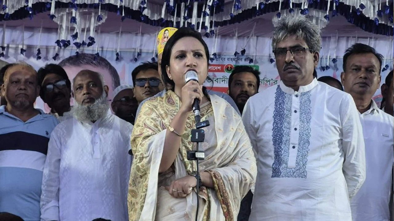‘যতবার গণতন্ত্র লুণ্ঠিত হয়েছে, ততবার ত্রাণকর্তা হয়েছে বিএনপি’