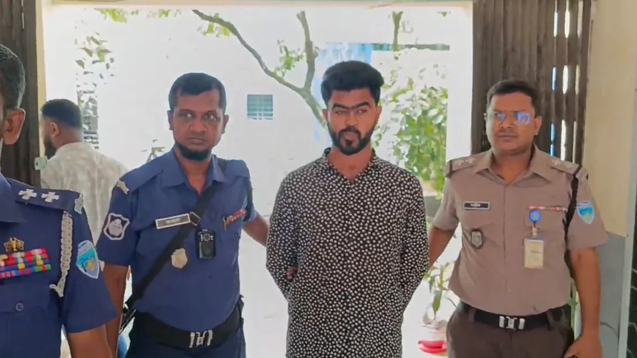 ভাড়া নেওয়া গাড়ি মালিক সেজে বিক্রি, প্রতারক গ্রেপ্তার