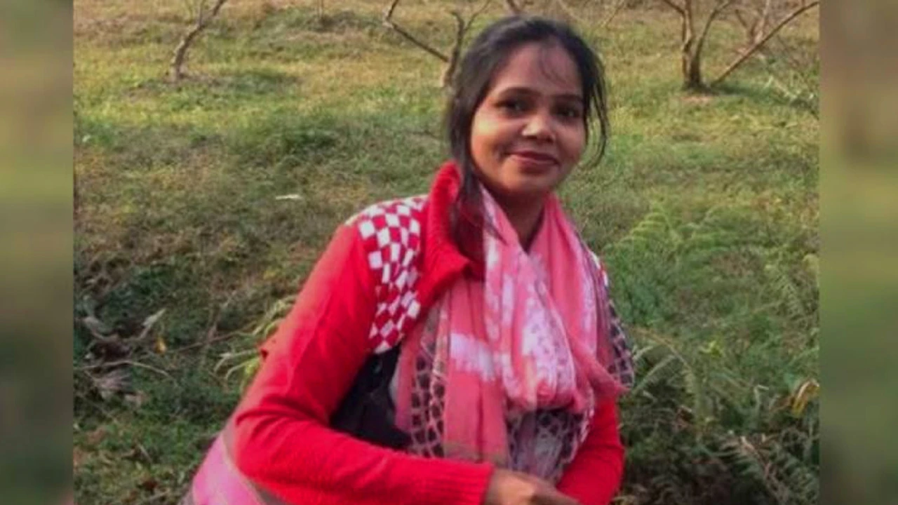 ৫০০ টাকা মজুরির দাবিতে আন্দোলনরত চা শ্রমিক নেত্রী গ্রেপ্তার