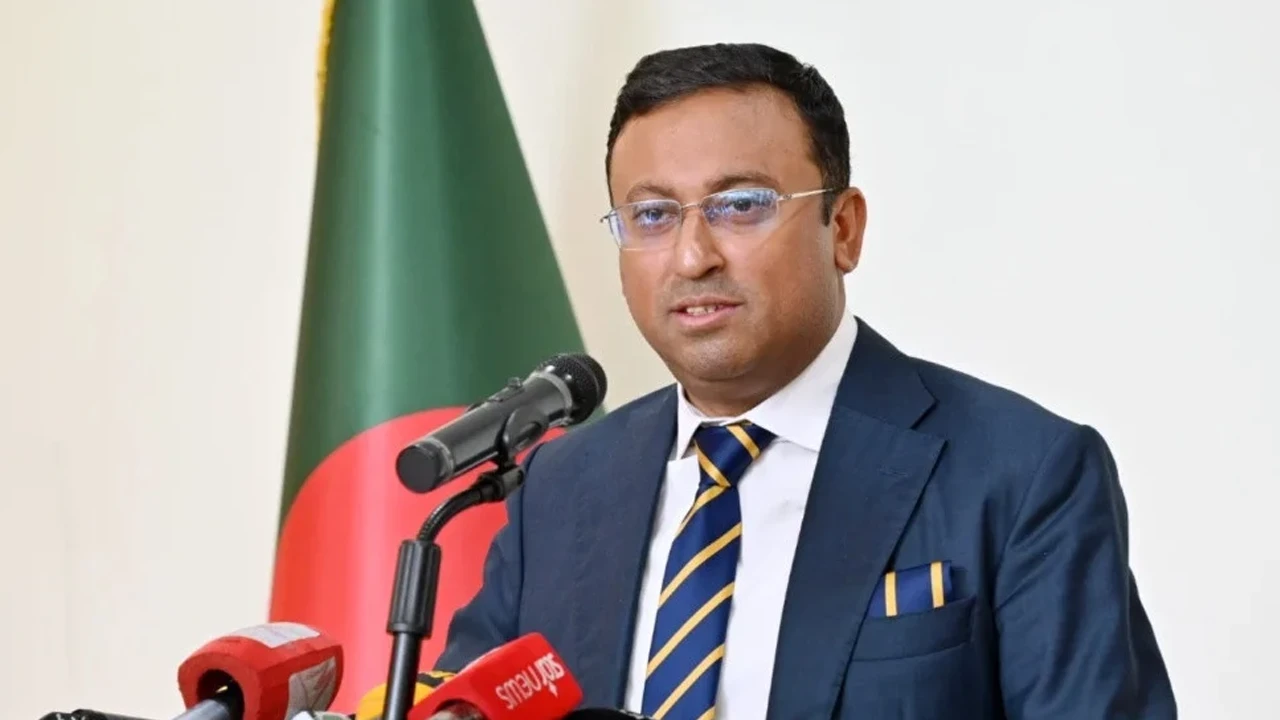 জাতীয় স্বার্থকে সর্বোচ্চ গুরুত্ব দিয়ে পররাষ্ট্রনীতি পরিচালিত হচ্ছে: পররাষ্ট্র প্রতিমন্ত্রী