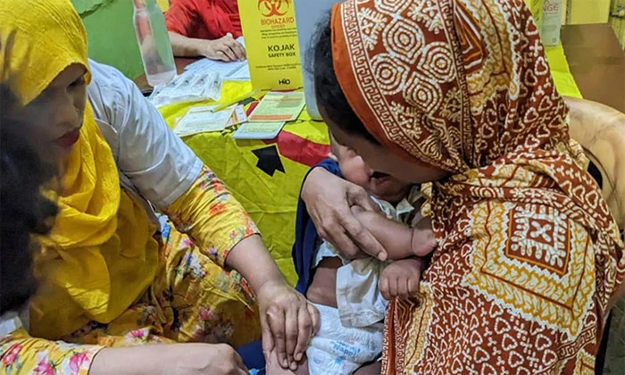 হামের টিকা পেয়েছে লক্ষ্যমাত্রার চেয়ে প্রায় ১০ শতাংশ বেশি