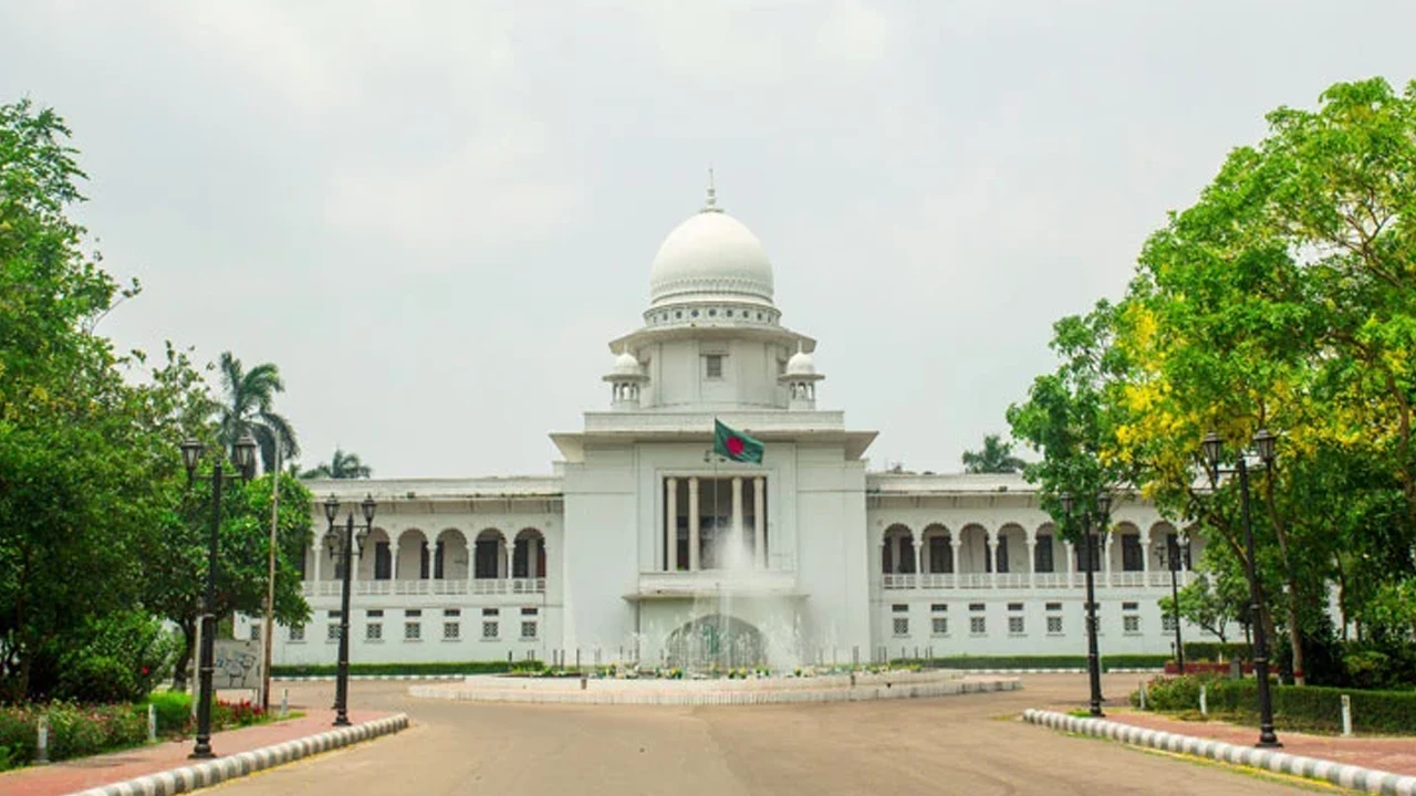 হাইকোর্টে রিট নিষ্পত্তি বাড়ছে, শৃঙ্খলা ফিরলে কমবে মামলার চাপ